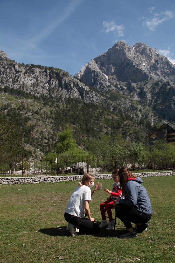Freiluftorthoptik im albanischen Gebirge – Gastbeitrag
